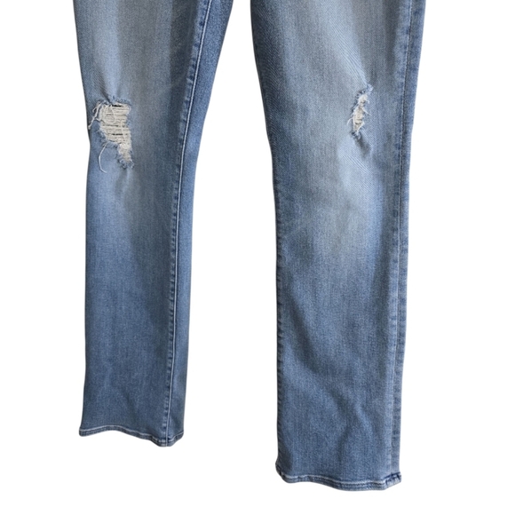 Mother The Insider Sneak in Best of Both Worlds 29 Distressed Bootcut - Picture 5 of 12